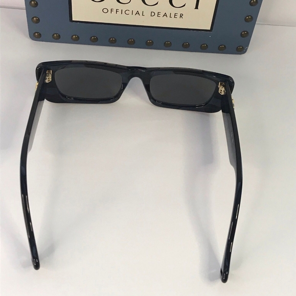 💯 - New Original Gucci Silver Rectangular Ladies Sunglasses GG0516S 013 52 - Picture 9 of 15
